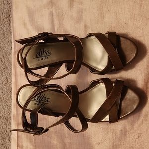 Brown strappy stilletos size 8